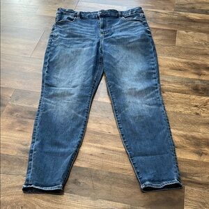 American Eagle Curvy Super Hi-Rise Jegging size 16